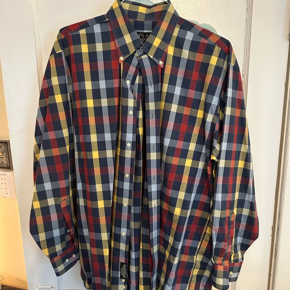 Jos. A. Bank - Travelers Collection Men’s Dress Shirt - Large